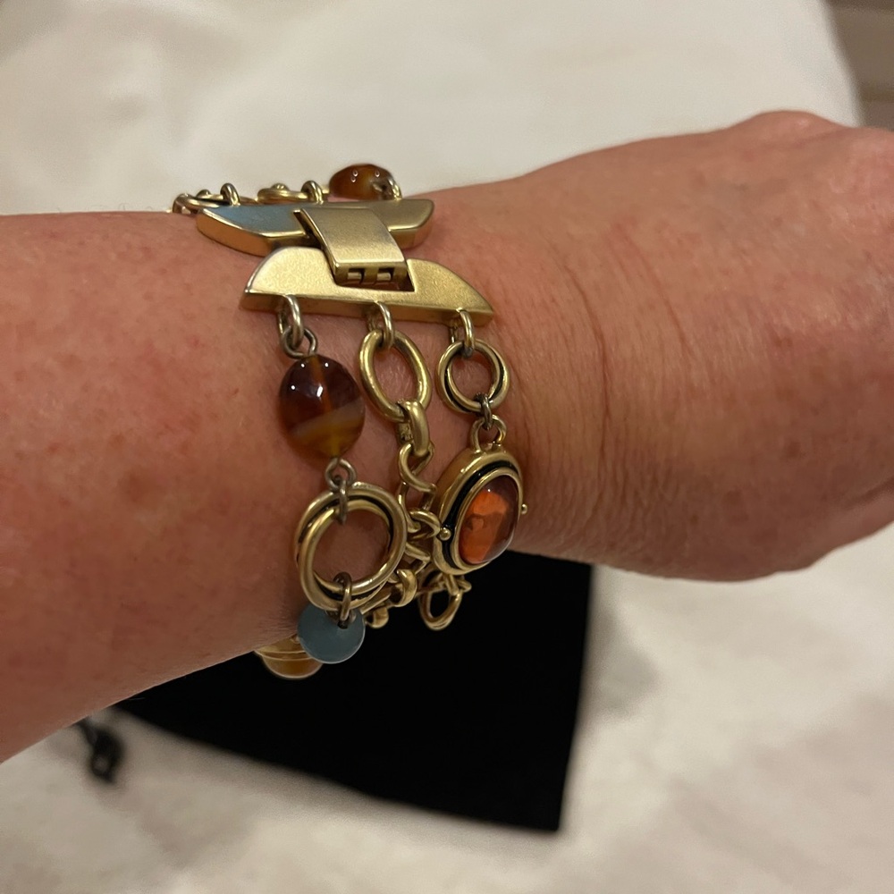 Beautiful bracelets  with diferentes color stones - Picture 5 of 8